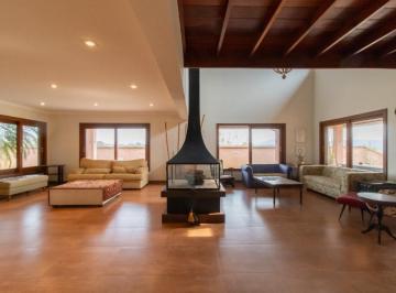 img0 · Casa no condomínio Condomínio Reserva Ibirapitanga para venda com 7 quartos, sendo 7 suítes, 958m²