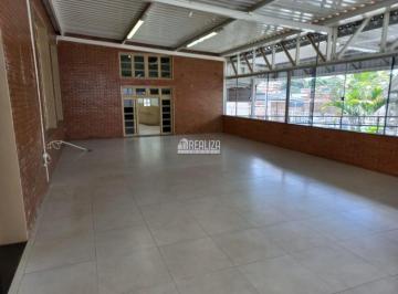 img0 · Casa com 1 Quarto(s) e 4 banheiro(s) para Alugar, 300 m² por R$ 9633 / Mês
