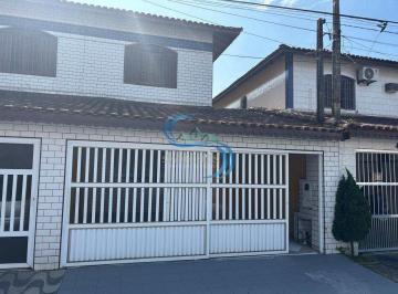 Casa · 130m² · 2 Quartos · 2 Vagas · Sobrado com 2 quartos, Caiçara, Praia Grande - R$ 530 mil, Cod: 7747
