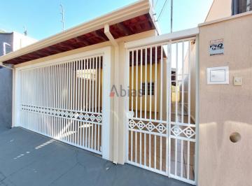 Casa · 145m² · 2 Quartos · 2 Vagas · Casa em Jardim Brasil  -  São Carlos