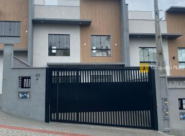 Casa · 98m² · 2 Quartos · 2 Vagas · Casa Geminada 2 Suítes