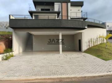 Casa · 284m² · 4 Quartos · 3 Vagas · Casa de Esquina com Vista Permanente para as Montanhas no Portal Lamis