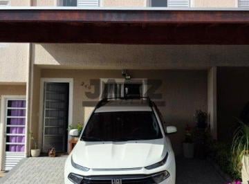 Casa · 134m² · 2 Quartos · 1 Vaga · Casa Semi-Mobiliada 3 Dormitórios e Garagem Coberta