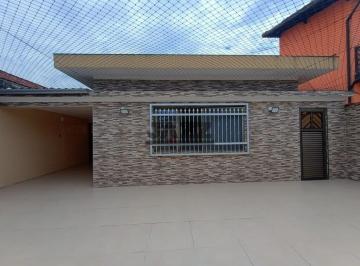 Casa · 152m² · 3 Quartos · 6 Vagas · Casa Isolada no Caiçara com 3 Quartos, Edícula, 6 Vagas e Total Segurança para Gatos