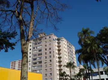 Apartamento · 130m² · 3 Quartos · Apartamento Padrão no coração do Centro de Curitiba