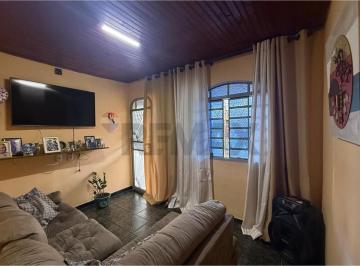 Casa · 108m² · 3 Quartos · Vende se casa QNL 20, CONJUNTO C .