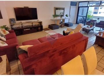 Apartamento · 220m² · 4 Quartos · 3 Vagas · Apartamento excelente na Madalena, 220m², 3 Vagas de garagem cobertas e soltas!