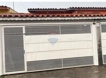 Casa · 140m² · 3 Quartos · 2 Vagas · Casa para venda em Vila Batista de 139.60m² com 3 Quartos, 1 Suite e 2 Garagens