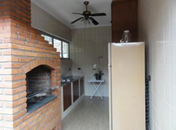 Casa · 450m² · 4 Quartos · 4 Vagas · Casa para venda em Centro de 450.00m² com 4 Quartos, 2 Suites e 4 Garagens