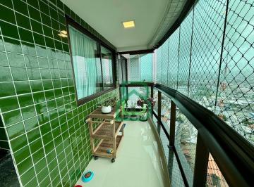 8904f16b124828f3c1520bbf89ae451469f00f86 · Apartamento na Rua da Aurora!