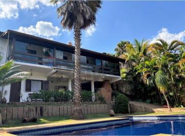 Casa · 291m² · 4 Quartos · 6 Vagas · Condomínio de Luxo em Itupeva: Piscina e Jardim!