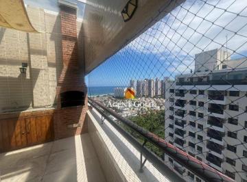 81b11f858e48b89cec0a2e570df032fcc6139e53 · Excelente cobertura duplex com vista panorâmica para o mar.
