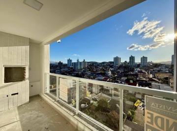 fcd2a23f58439c3f790d3d0cb6794cf5e51b9359 · Apartamento com 3 quartos no Ed. Boulevard Atlantique, em Florianópolis.