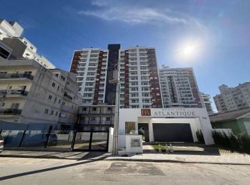 80f9992d77838e96f8709f7d1561231404b3233c · Apartamento com Sacada e churrasqueira em Barreiros.