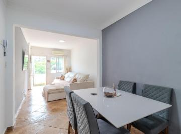 img0 · Sobrado para venda em Vila do Castelo com 3 quartos, sendo 1 suíte, 250m²