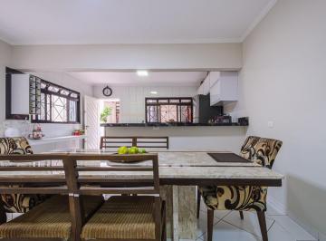 img0 · Casa para venda em Vila Paiva com 3 quartos, sendo 1 suíte, 185m²