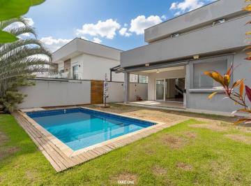 img0 · Casa no condomínio Swiss Park para venda com 3 quartos, sendo 3 suítes, 227m²