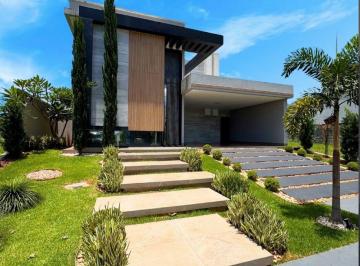 Casa de 4 quartos, Mogi das Cruzes · CONDOMÍNIO ARUÃ BRISAS – 4 SUÍTES À VENDA