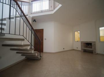 Casa · 169m² · 3 Quartos · 2 Vagas · Casa no condomínio Condomínio Residencial Recanto das Flores para venda com 3 quartos, sendo 1 suíte