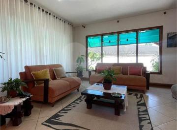 Imagem Principal · Casa à venda com 3 quartos, sendo 2 suítes, em Vila Oliveira, Mogi das Cruzes
