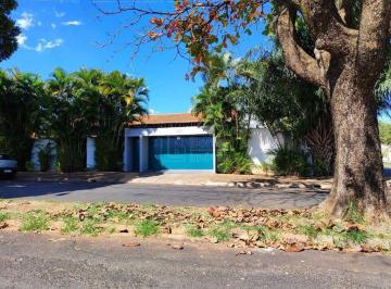 Casa · 386m² · 3 Quartos · 6 Vagas · Casa para venda em Jardim Primavera de 386.00m² com 3 Quartos, 1 Suite e 6 Garagens