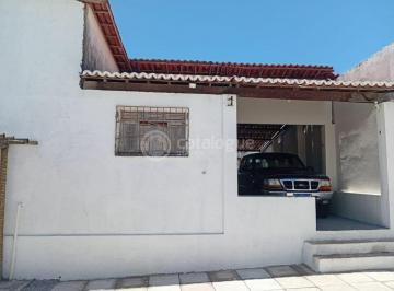 Casa · 111m² · 3 Quartos · Casa alta, lado da sombra e ventilada em Zumbi/ RN