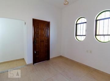 Casa · 300m² · 3 Quartos · 1 Vaga · Casa para Aluguel - Martins, 3 Quartos,  300 m² - Uberlândia