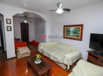 Casa · 400m² · 4 Quartos · 2 Vagas · Casa triplex à venda no Humaitá: 400m², 4 quartos, 2 vagas