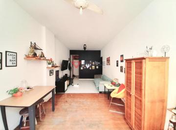 Apartamento · 100m² · 4 Quartos · Apartamento à venda no Humaitá, 4 quartos, 100m², R$900 mil