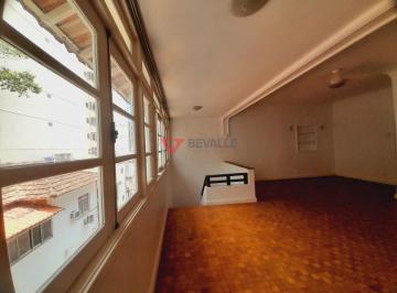 Casa · 276m² · 10 Quartos · 2 Vagas · Casa de Vila Clássica: Copacabana, 3 andares bem localizados