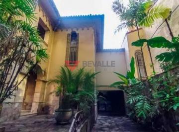 Casa · 510m² · 7 Quartos · 5 Vagas · Casa à venda em Laranjeiras: 510m², 7 quartos, R$ 2.300.000