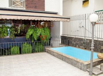 Casa · 556m² · 4 Quartos · 2 Vagas · Casa à venda no Jardim Botânico: 556m², 4 quartos, 2 suítes