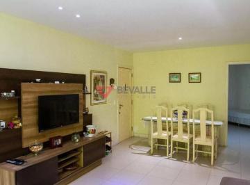 Apartamento · 90m² · 3 Quartos · 1 Vaga · Apartamento térreo à venda na Lagoa: 90m², 3 quartos, 1 vaga