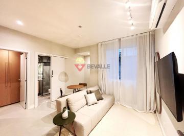 Apartamento · 60m² · 2 Quartos · Apartamento à venda em Ipanema: 60m², 2 quartos
