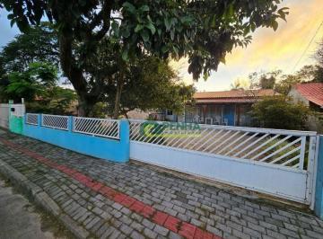 72599ab6bbb7f30a796e0b80f21363a333830779 · Casa com 2 dormitórios para alugar por R$ 2.860/mês - Armação - Penha/SC