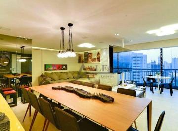 Sala de Estar e Jantar · ** Premiere - I M P E R D Í V E L - Maravilhoso apartamento em andar alto em rua tranquila e arboriz