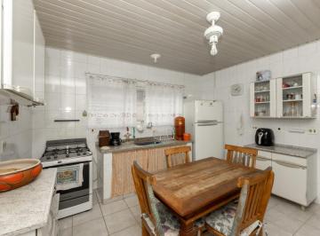 Casa · 104m² · 8 Quartos · 1 Vaga · Casa para venda em Chora Menino com 8 quartos, sendo 2 suítes, 104m²