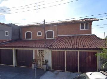 Casa · 270m² · 7 Quartos · 4 Vagas · Sobrado para venda em Vila Clarice com 7 quartos, sendo 3 suítes, 270m²