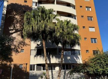 Apartamento de 2 quartos, Curitiba · Apartamento à venda, Água Verde | 87 m² privativos | Reformado, lindo | Rua tranquila e arborizada