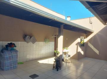 img0 · Casa em Condomínio com 3 Quarto(s) e 2 banheiro(s) para Alugar, 200 m² por R$ 1800 / Mês