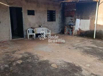 Casa · 105m² · 2 Quartos · 4 Vagas · QN 223 - Casa de fundo em lote comercial - Samambaia Norte