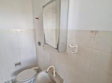 b02998f2cab31c2c785fbaacd45f02f118b5876b · Apartamento com 2 dormitórios à venda, 107 m² por R$ 320.000,00 - Centro - Americana/SP