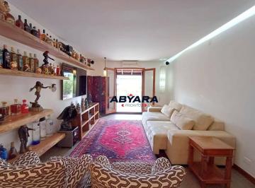 c7586963681cd0c9832b4e8989e967f187f42d04 · CASA SOBRADO 170 M2 - 01 QUARTO (01 SUITE) - 02 VAGAS