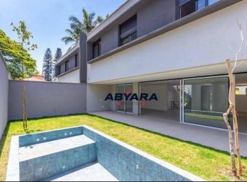 9366a6cac27f6f15be6731794df3b888ecd96e8a · Casa em condominio, quintal, piscina