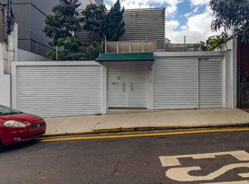 Comercial · 600m² · 2 Vagas · Casa comercial na Rua Baluarte, N. 77 • 600 m²