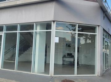 Comercial · 238m² · Loja na Rua Malvina Ferrara Samarone, N. 195 - Loja 5 • 238 m²