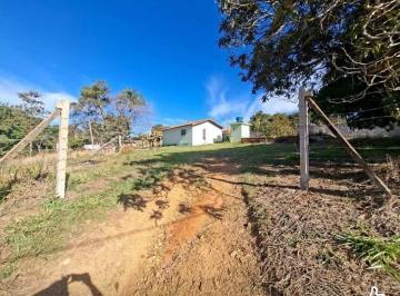 Rural de 2 quartos, Angatuba · Chácara a venda