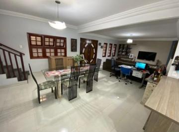 Casa de 3 quartos, Ribeirão Pires · OPORTUNIDADE IMPERDÍVEL NO CENTRO ALTO DE RIBEIRÃO PIRES! SAIA DO ALUGUEL!