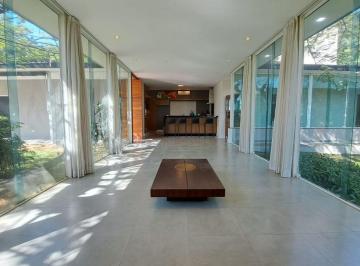 Casa de 3 quartos, Indaiatuba · CASA À VENDA EM INDAIATUBA. MODERNA, CHARMOSA, COM LINDO QUINTAL, MUITO VERDE, LAZER COMPLETO.