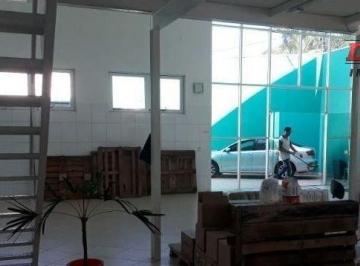Comercial · 250m² · Comercial à venda - no Parque Renato Maia